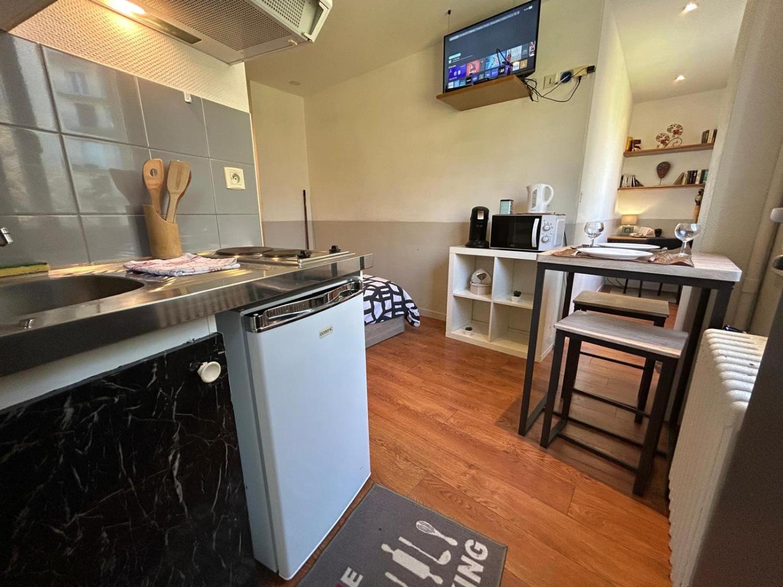 טרואה Studio 96 - Wi Fi Fibre - Residence Beausejour - Proche Centre Ville מראה חיצוני תמונה